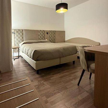 Hotel Miramare Pineto Dış mekan fotoğraf