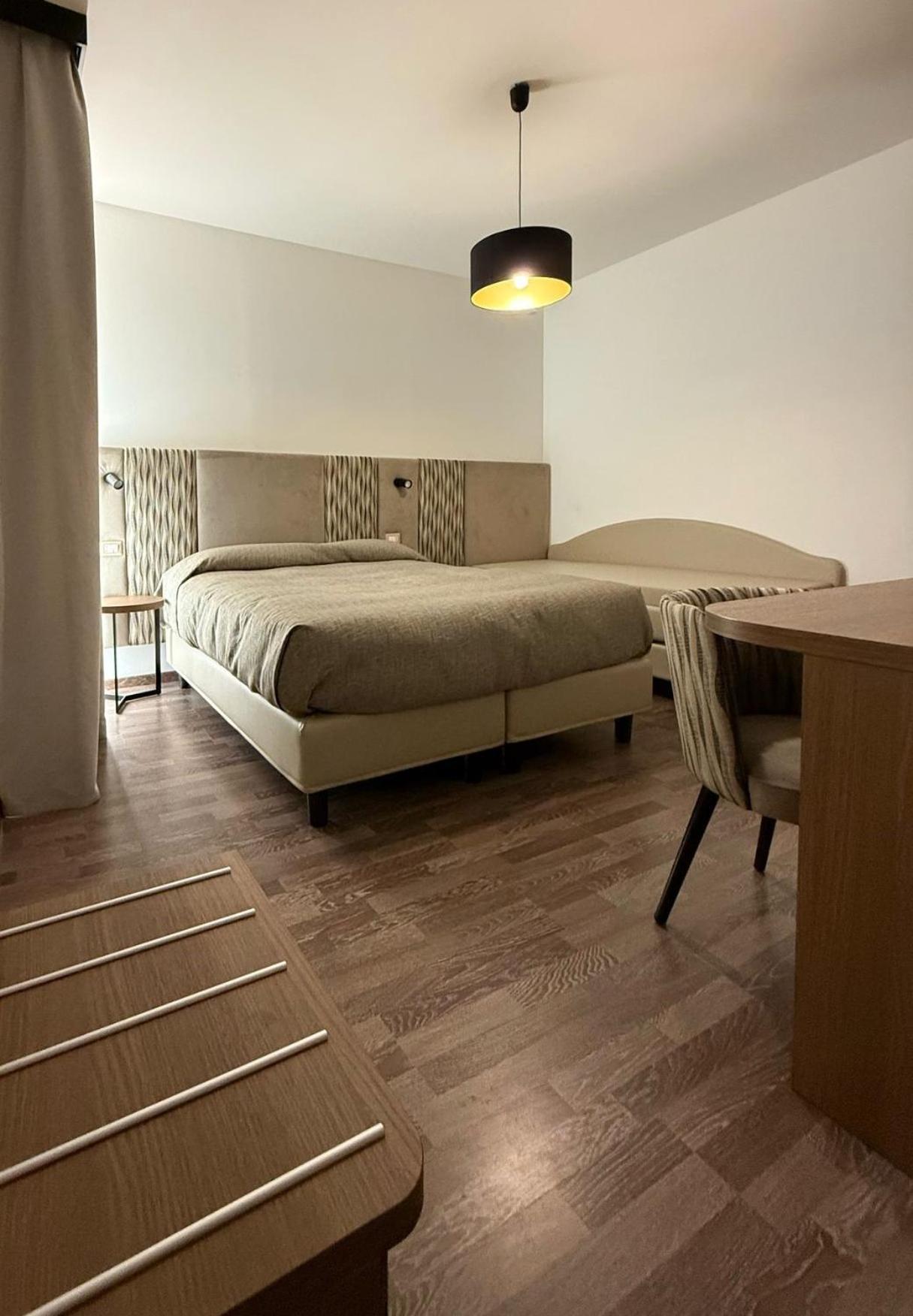 Hotel Miramare Pineto Dış mekan fotoğraf