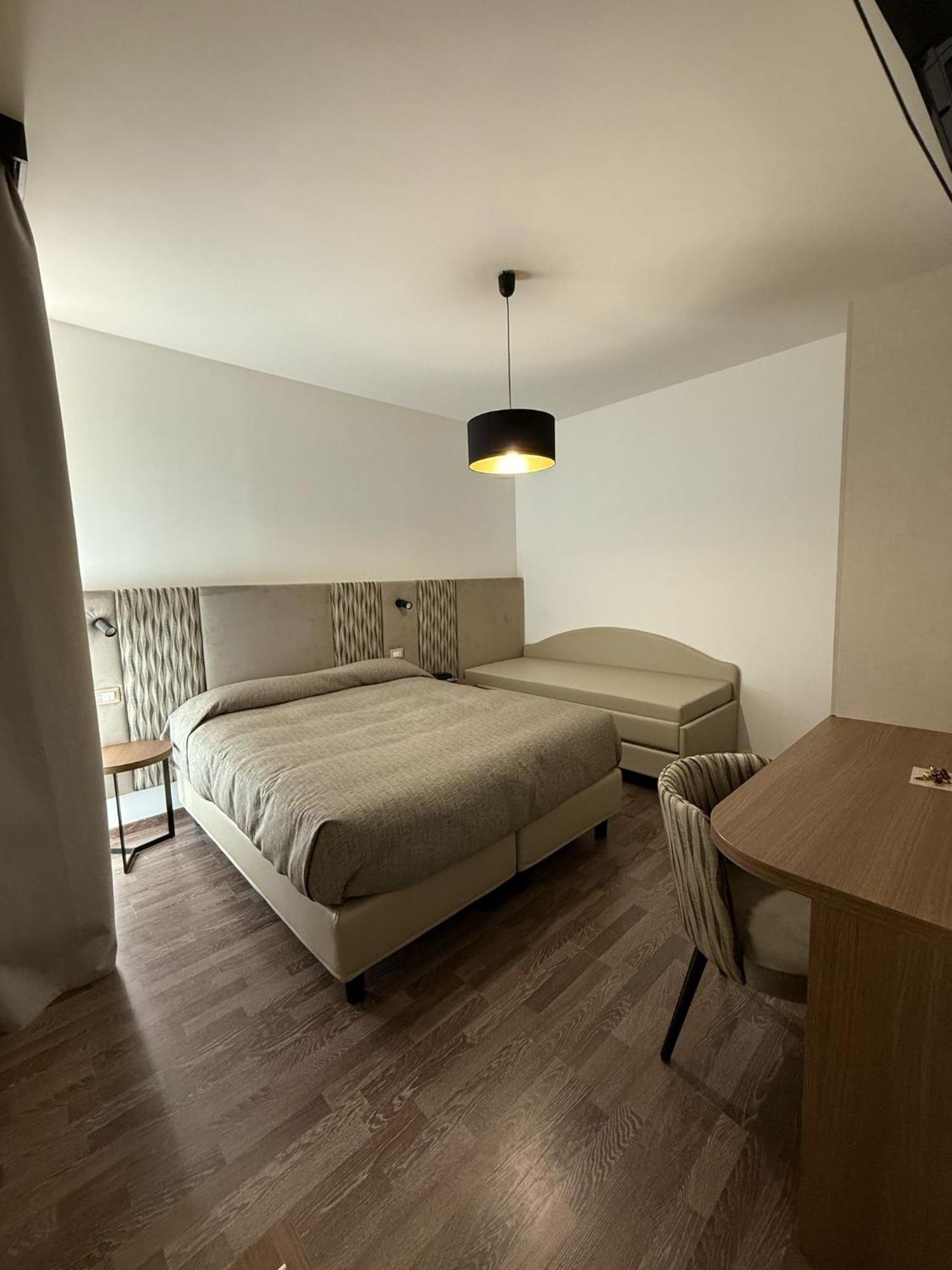 Hotel Miramare Pineto Dış mekan fotoğraf