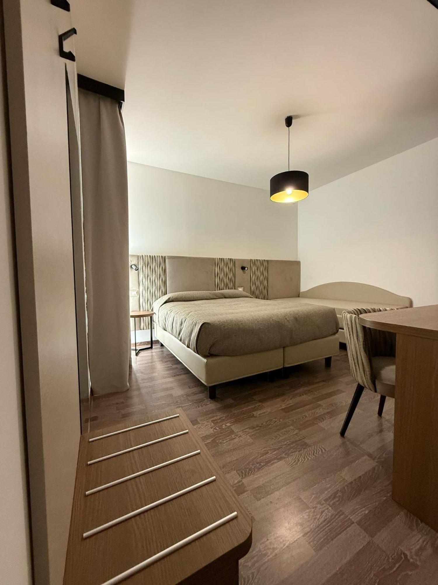 Hotel Miramare Pineto Dış mekan fotoğraf